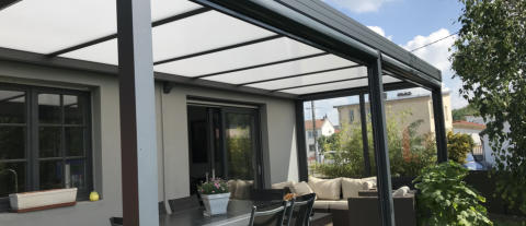 Izdelave in montaže kovinskih nadstreškov Podravska